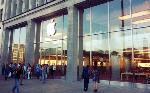 自动充值平台的手机短信轰在线轰炸免费